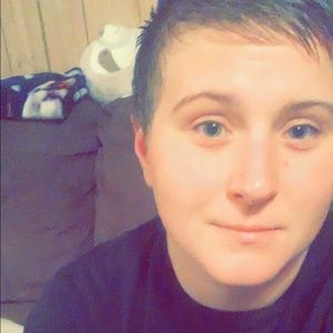 Meet your Posher, Merissa